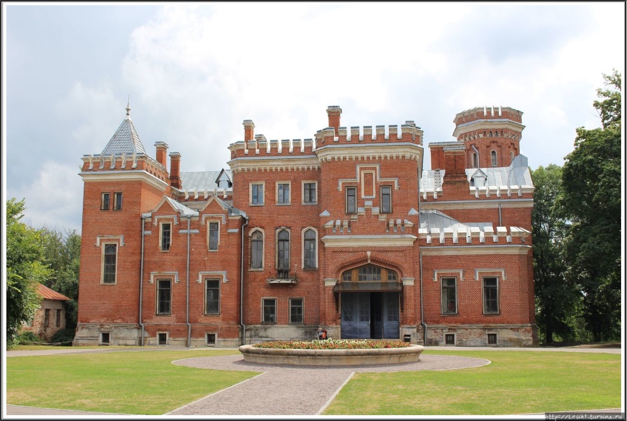 Дворцовый комплекс Ольденбургских / Princess Oldenburg Palace