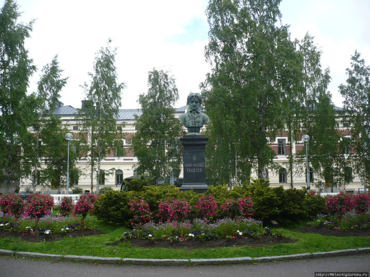 Бюст Франсу Микаэлю Франсеену / Bust Of Frans Michael Vranceanu