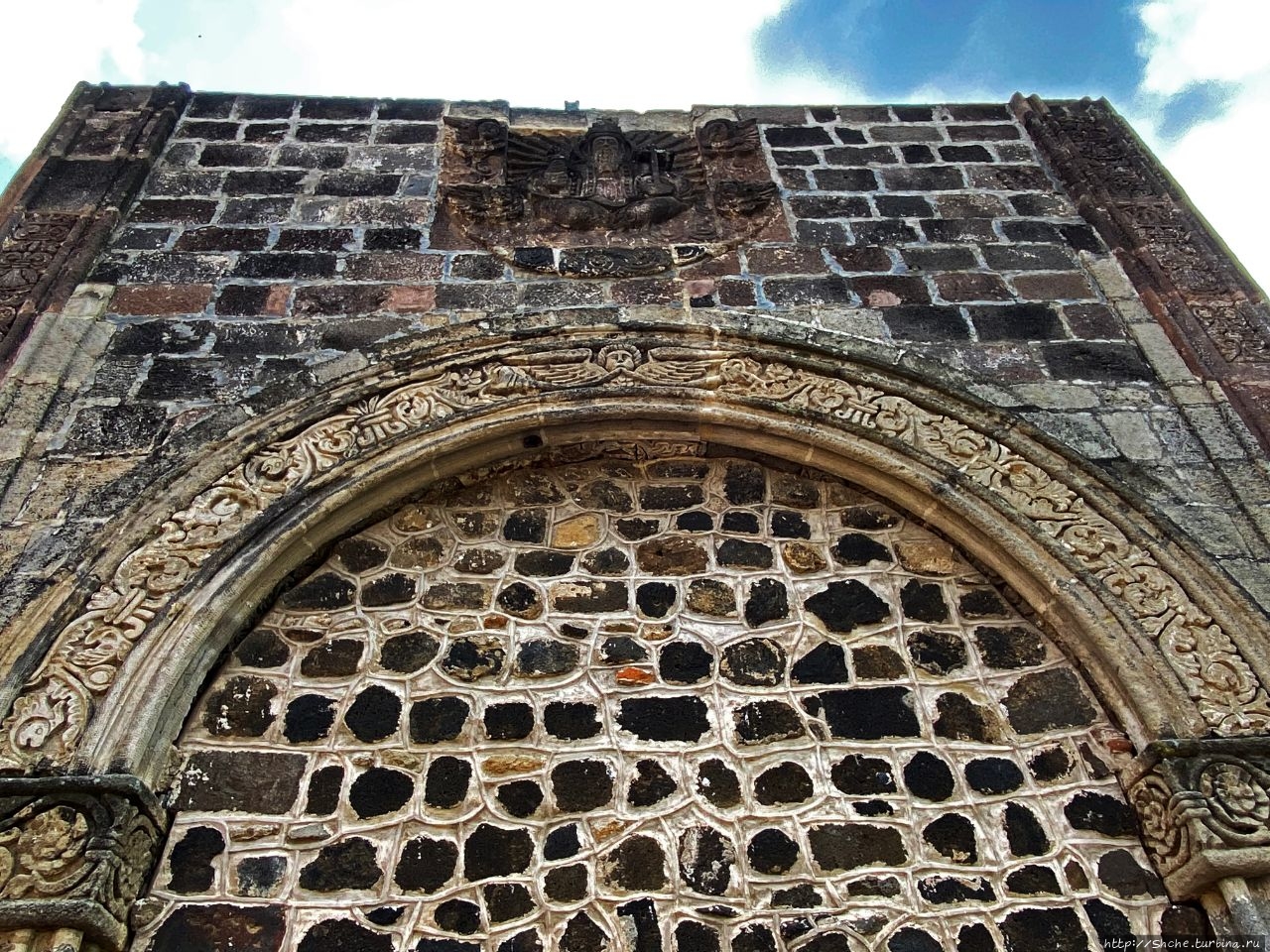 Бывший монастырь Сант-Андрес-де-Кальпан Сан-Андрес-Кальпан, Мексика