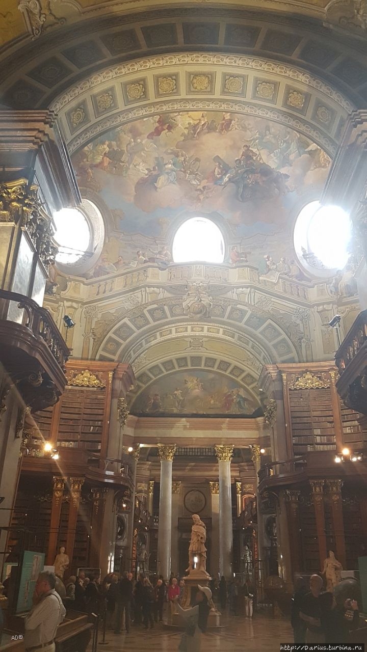Вена 2019 — Австрийская национальная библиотека. Вена, Австрия