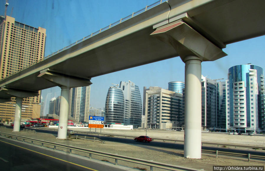 Красота из стекла и бетона Дубай, ОАЭ