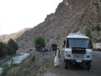 Афганский дальнобойщик около Саланга
