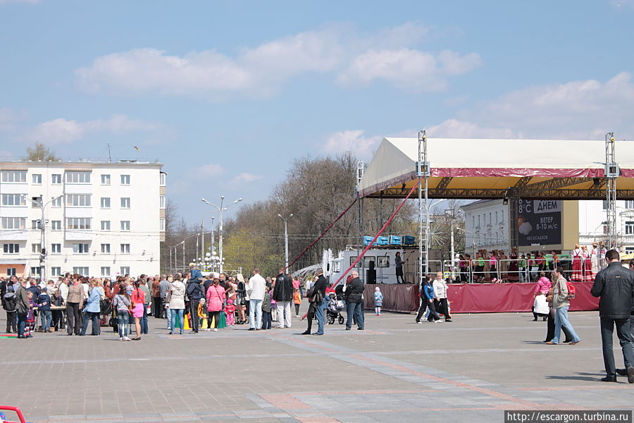 Майские гуляния на площади Победы Витебск, Беларусь