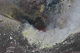 Магма в кратере Горелого