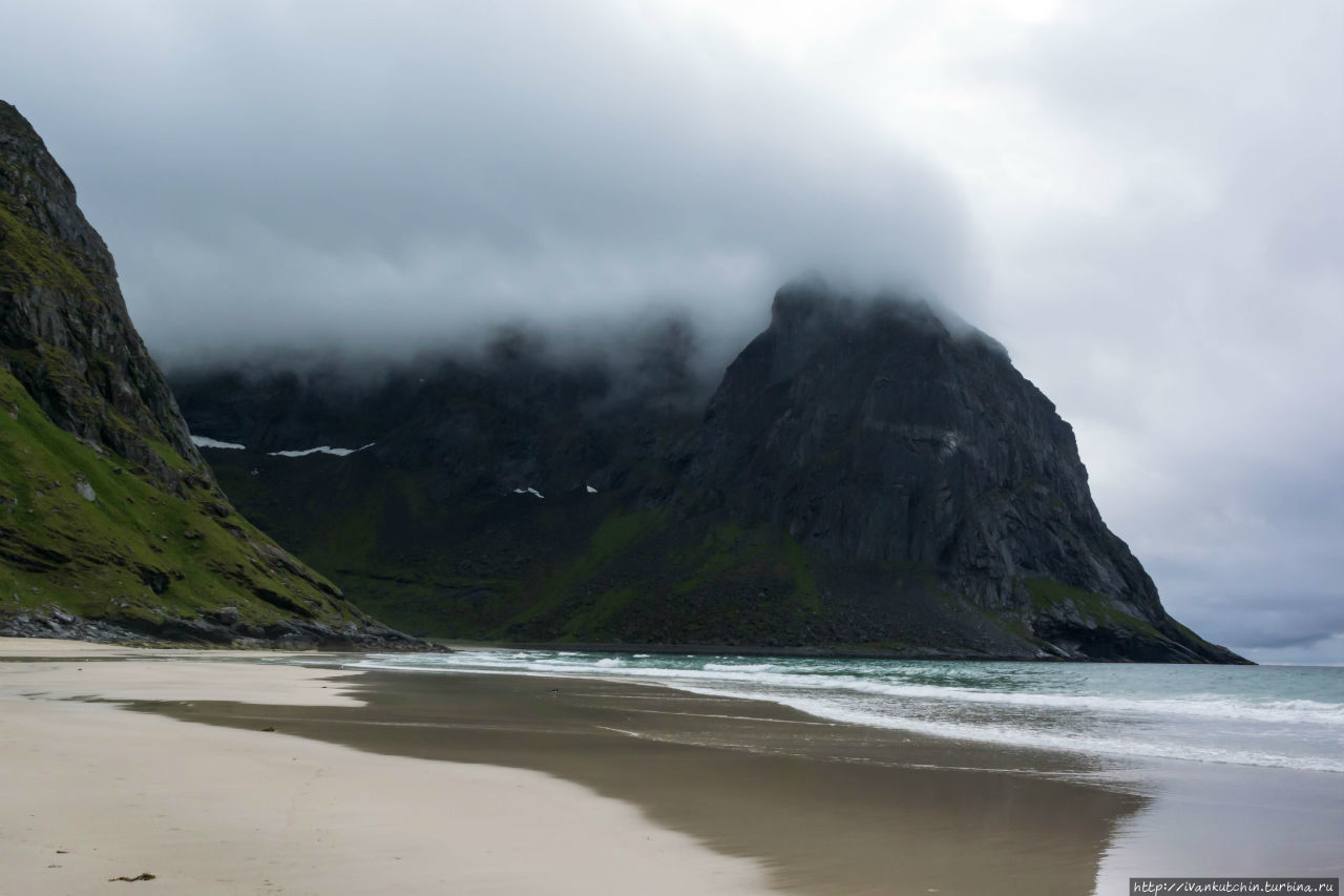 Затерянный пляж Рейне, Лофотенские острова, Норвегия