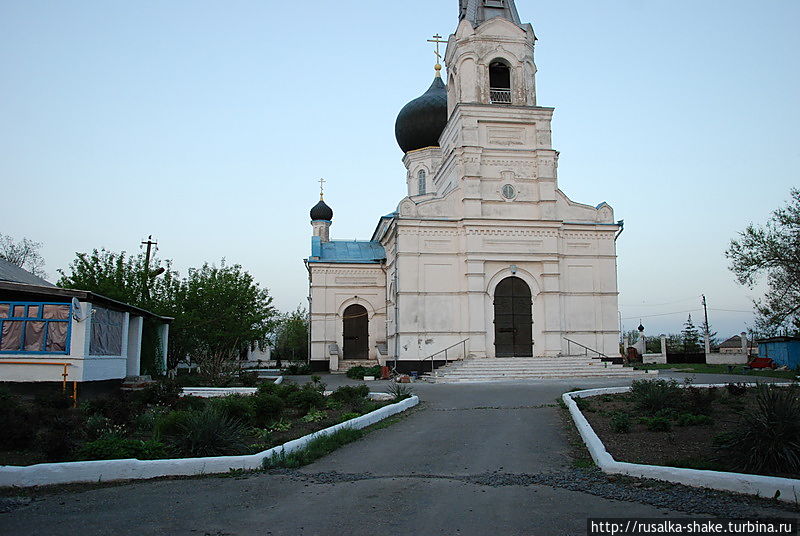 Храм в хуторе Сусат Семикаракорск, Россия