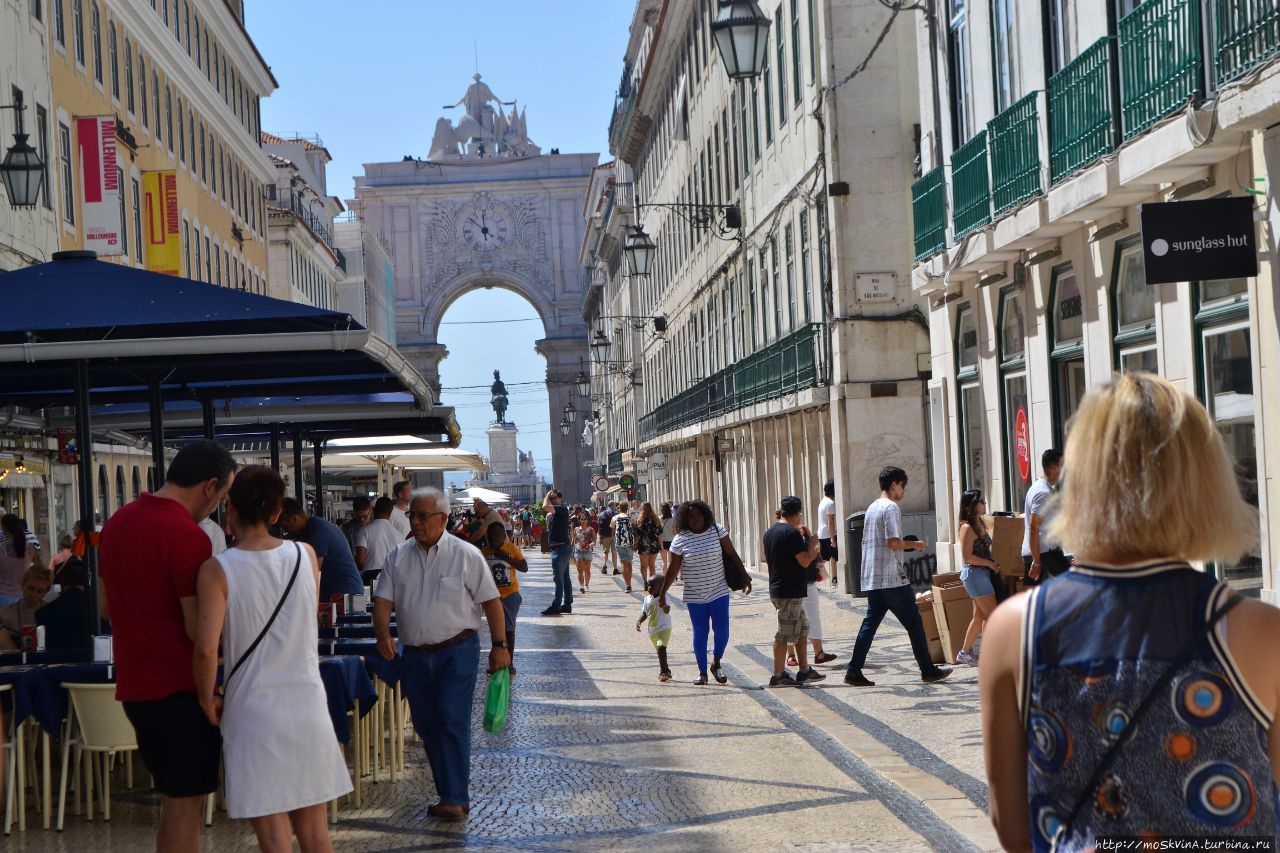 Главная улица Лиссабона, Португалия