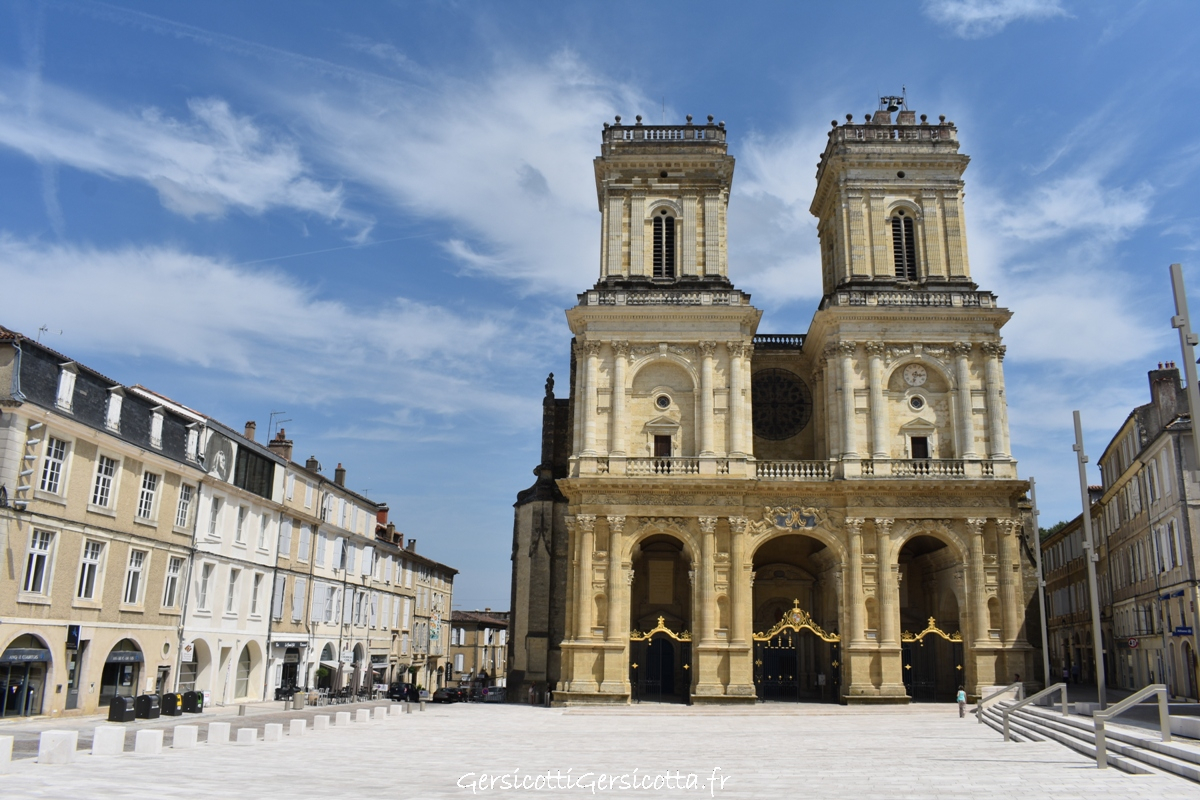 Кафедеральный Собор Сен-Мари / Cathédrale Sainte-Marie