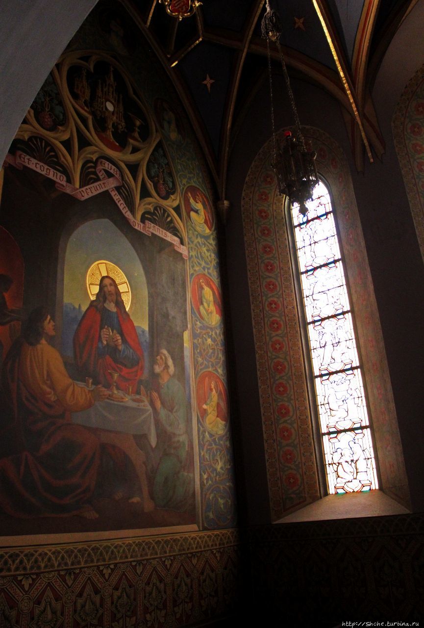 Базилика и склеп крупнейшего и старейшего монастыря Венгрии