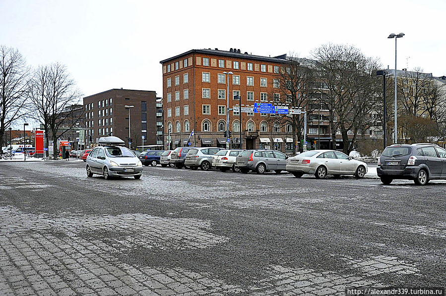 Площадь перед вокзалом Турку, Финляндия