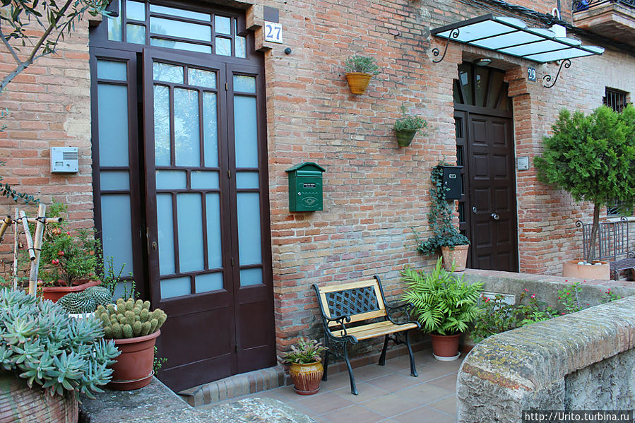 Волшебная Крипта. Барселона, Испания