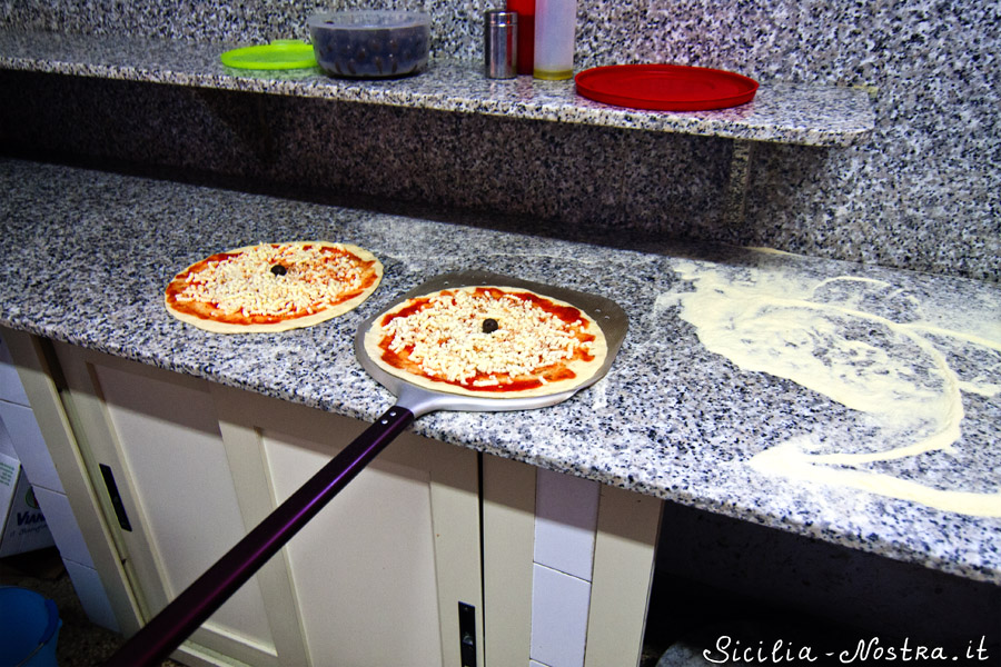 Пицца готова к запуску :) Сицилия, Италия