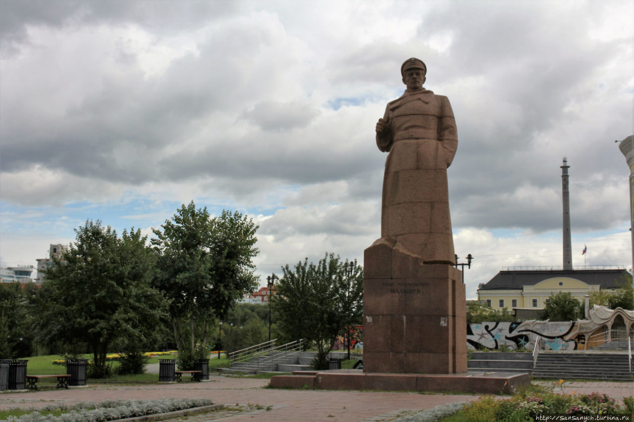 Памятник Малышеву. Екатеринбург, Россия