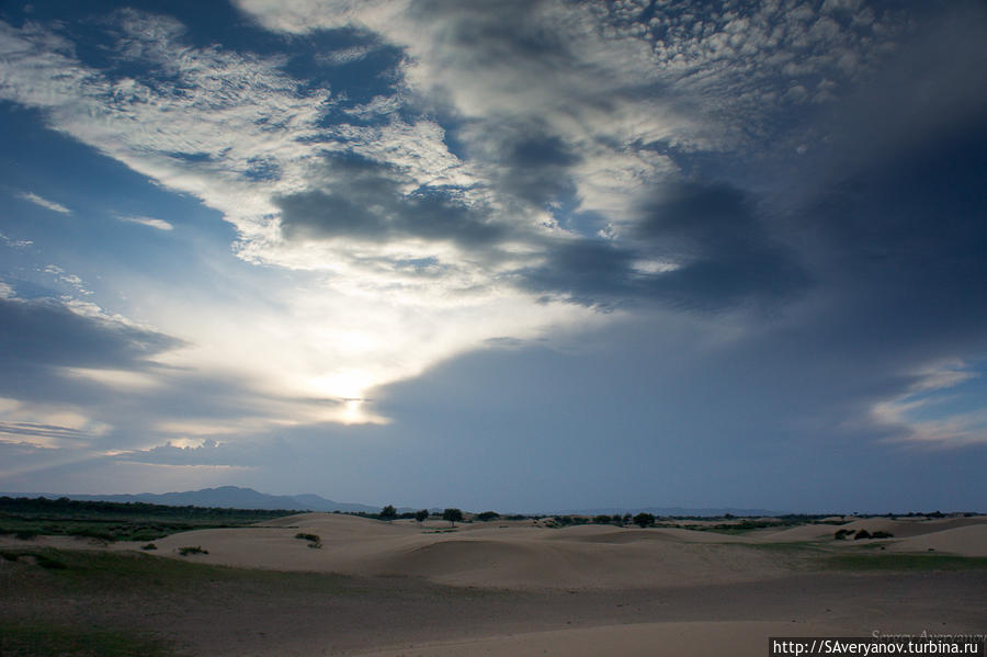 Пески Монгол Элс Селенгинский аймак, Монголия
