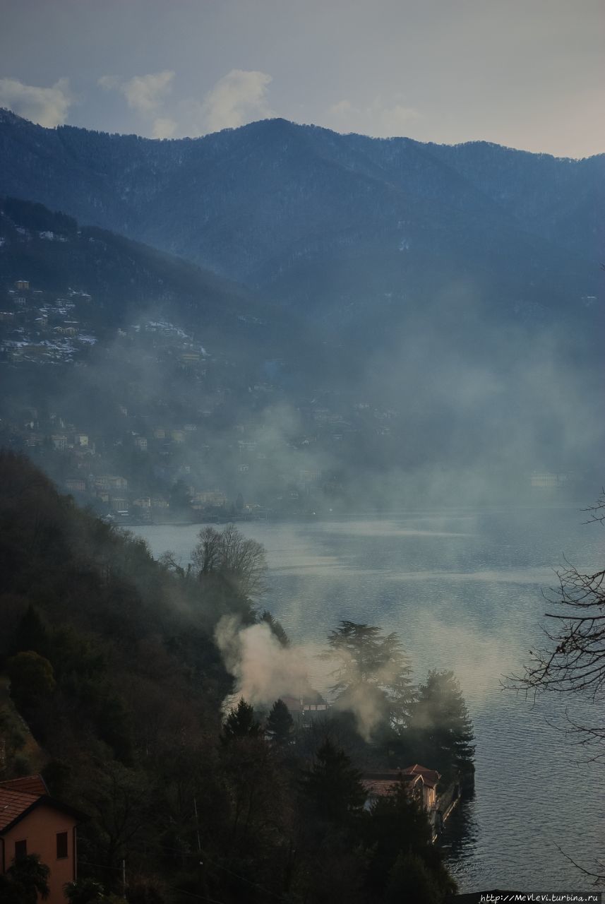 Зима на Комо Комо, Италия