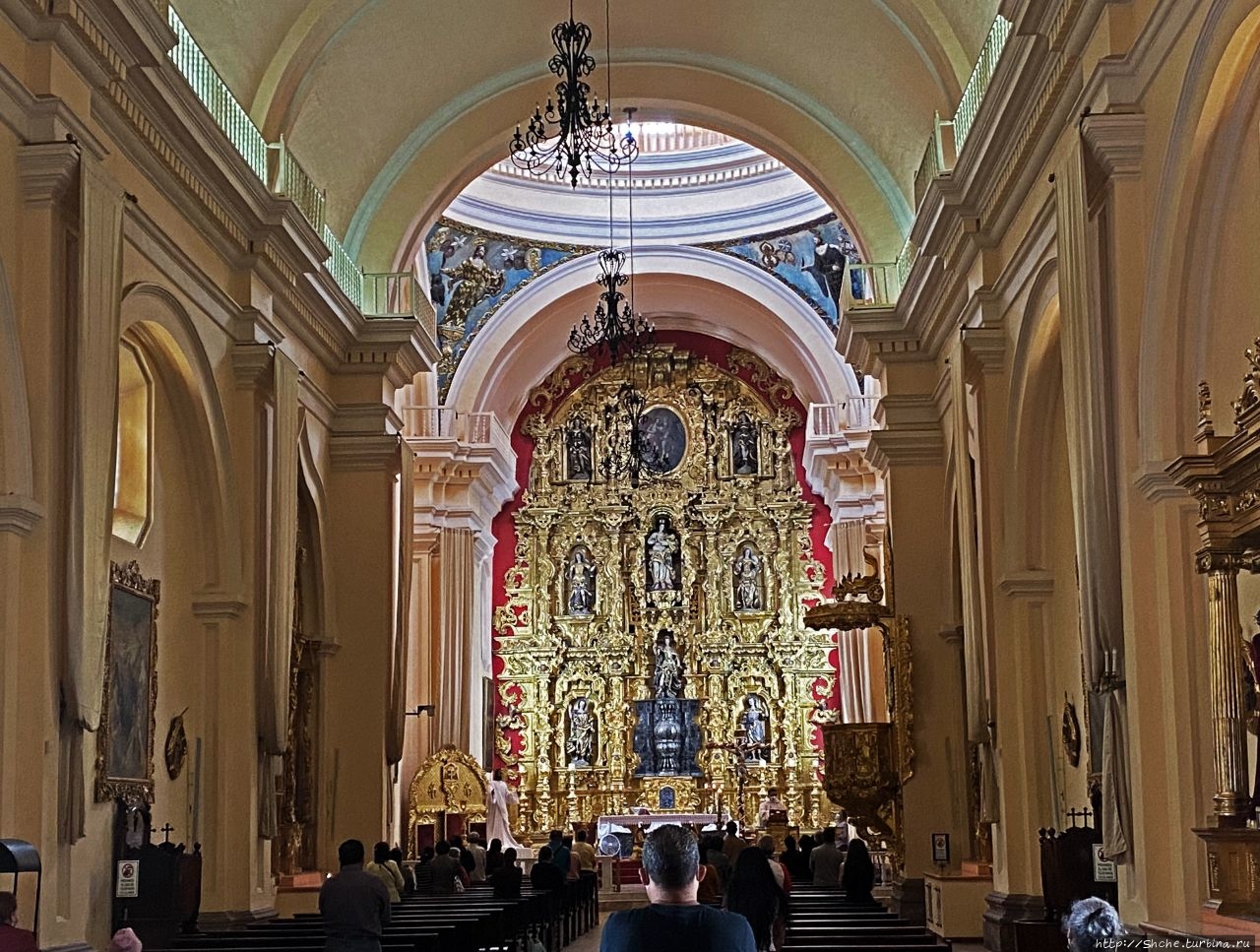 Собор Святого Михаила Архангела / Catedral de San Miguel Arcángel