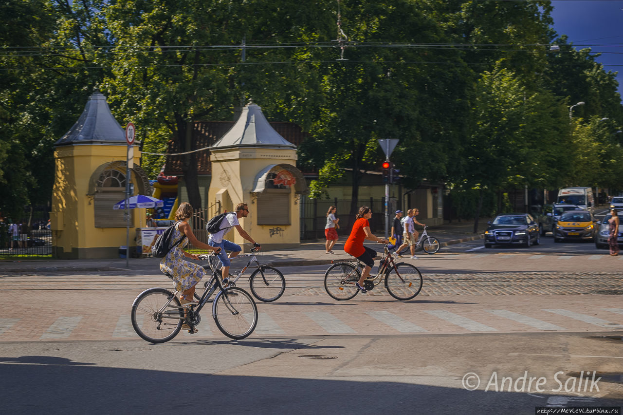 Июль. жаркая Рига Рига, Латвия