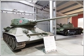 Танк Т-34-85. Разработан КБ завода №183. Принят на вооружении Красной армии в январе 1944 года. Серийно выпускался в 1944-1946 годах. В 1950-е годы по лицензии производился в Польше, Чехословакии. Широко применялся в сражениях Второй Мировой войны, участвовал в других военных конфликтах.