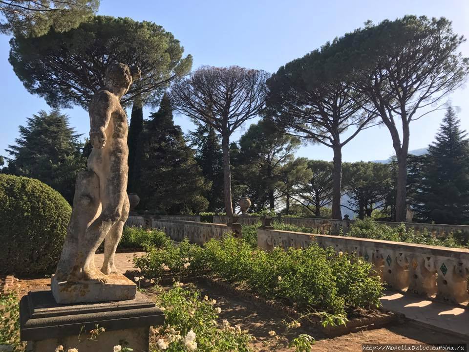 Ravello:villa Cimbrone в августе Равелло, Италия