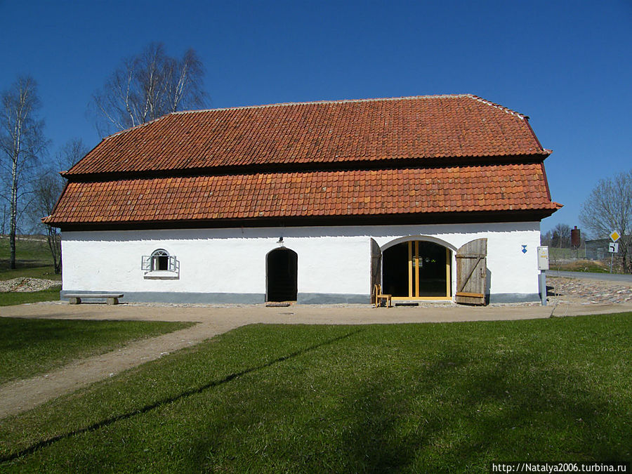 Здание музея Клеть Падуре, Латвия