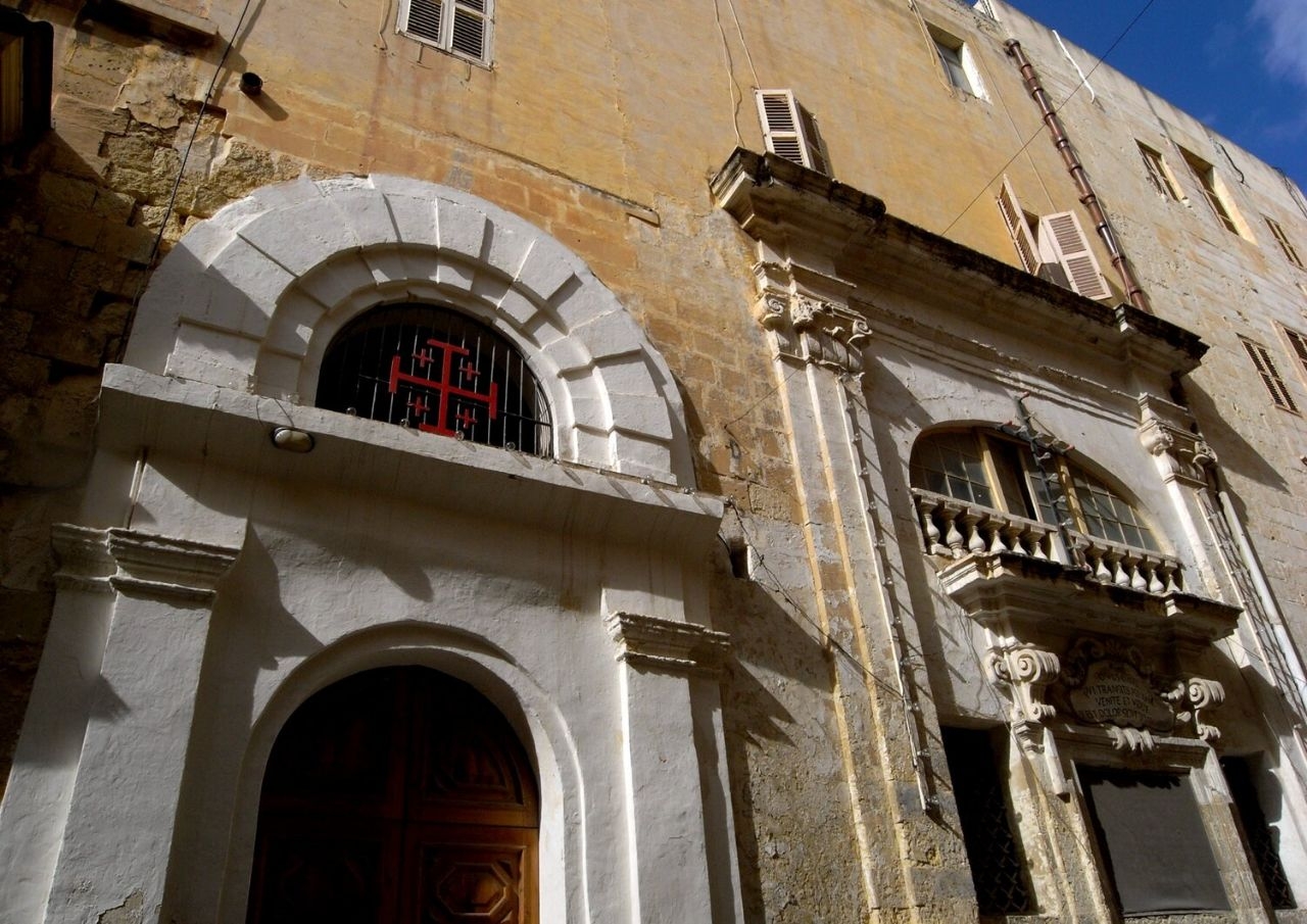 Город Valletta: улица Святой Урсулы (St.Ursula street) Валлетта, Мальта