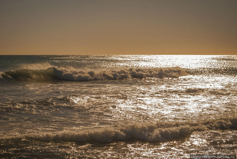 Шторм на Средиземном Ситжес, Испания