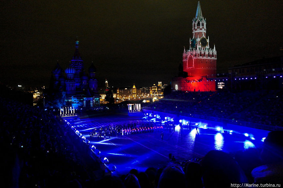 Музыка и буйство красок Москва, Россия