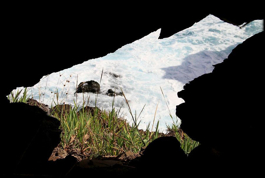 Достопримечательности острова Пасхи (ANA KAI TANGATA) Остров Пасхи, Чили