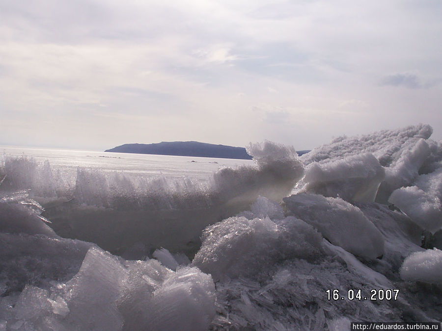 Апрельские прогулки по берегу Байкала Листвянка, Россия