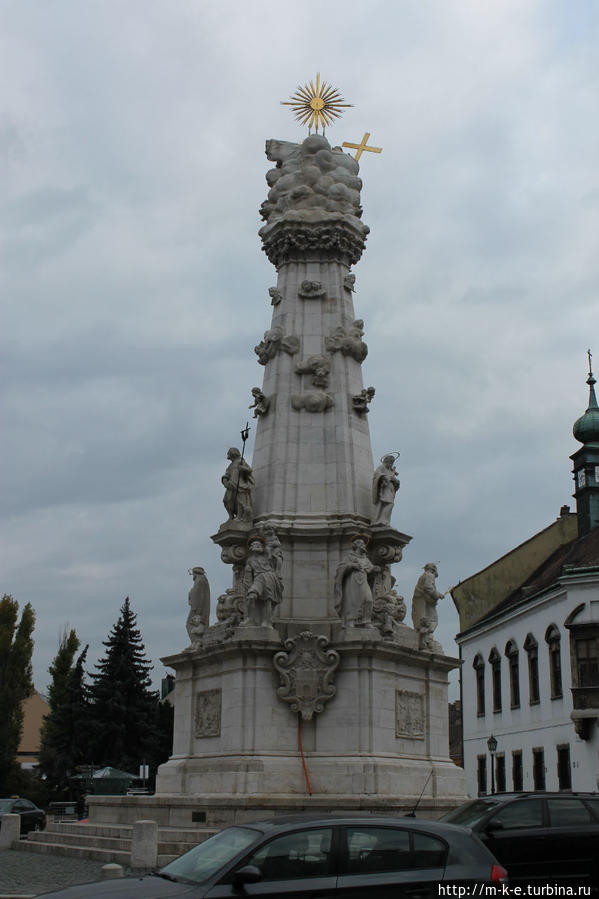 Чумная колонна Будапешт, Венгрия