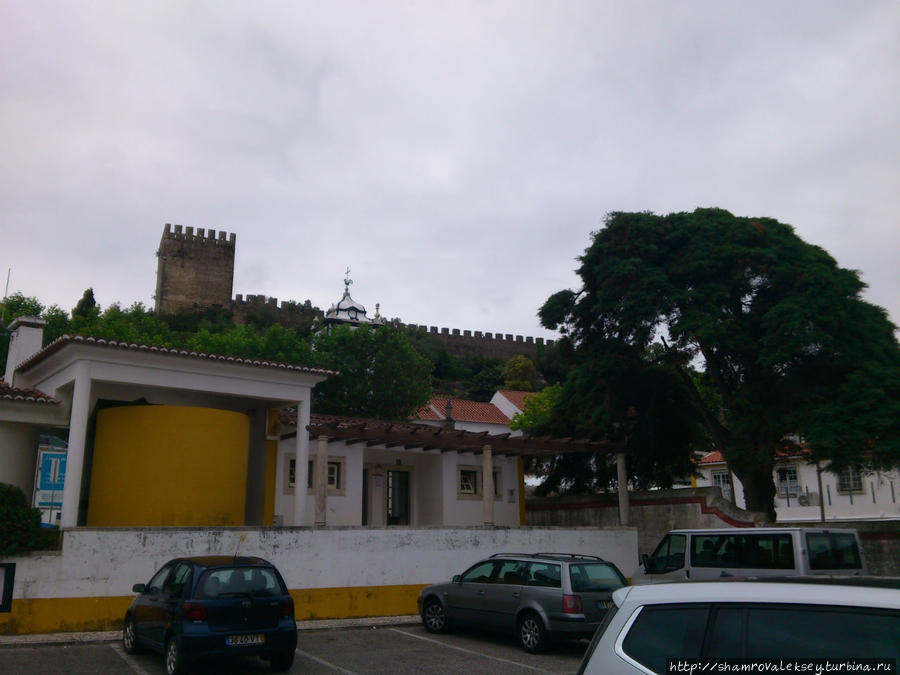 Обидуш. Взгляд на город и окрестности с крепостных стен Обидуш, Португалия