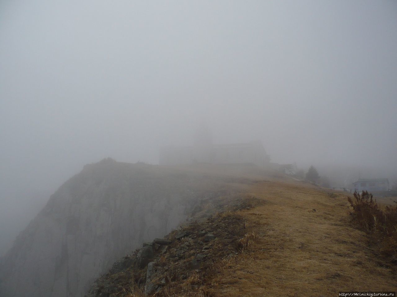 Маяк Бюссе Славянка, Россия