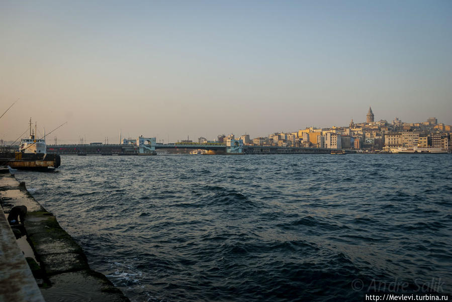 На закате у моста Галата Стамбул, Турция