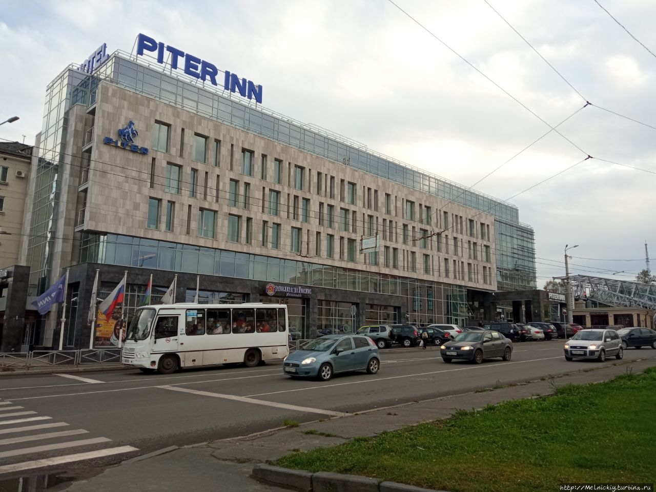 Петрозаводск инн отель. Отель Piter Inn Петрозаводск. Отель Питер ИНН Петрозаводск. Питер ин Петрозаводск гостиница. Петрозаводск гостиница Inn гостиница Piter.