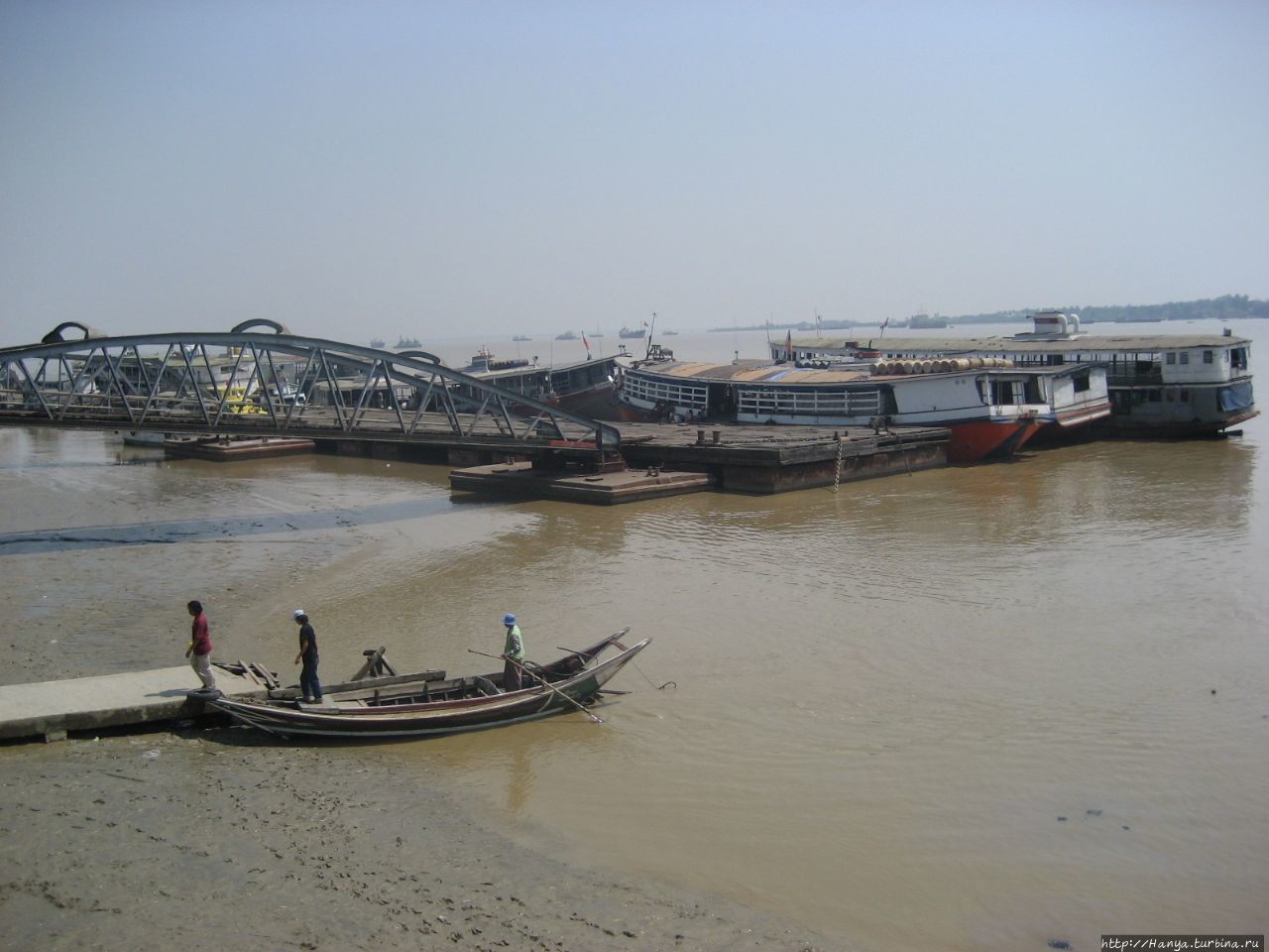 Река Хлайн Янгон, Мьянма