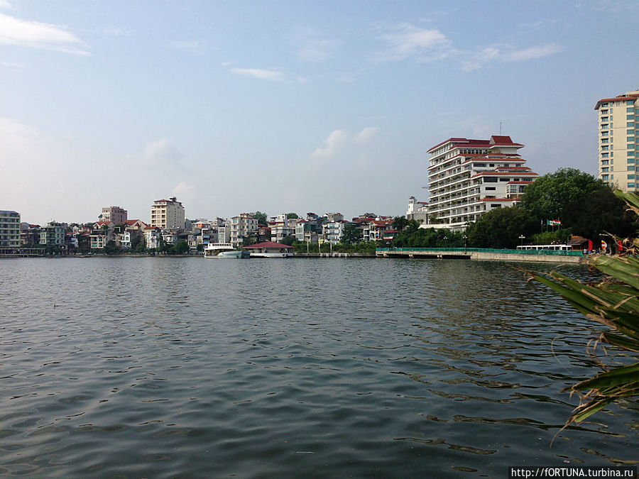 озеро хо Таи Ханой, Вьетнам