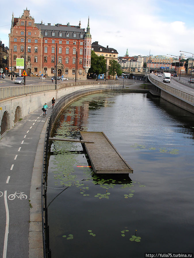 вид на набережную с моста Стокгольм, Швеция