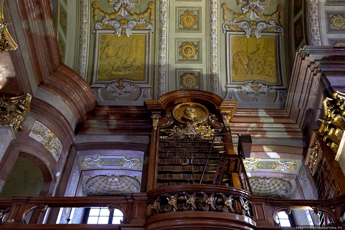 Вена 2019 — Австрийская национальная библиотека. Вена, Австрия
