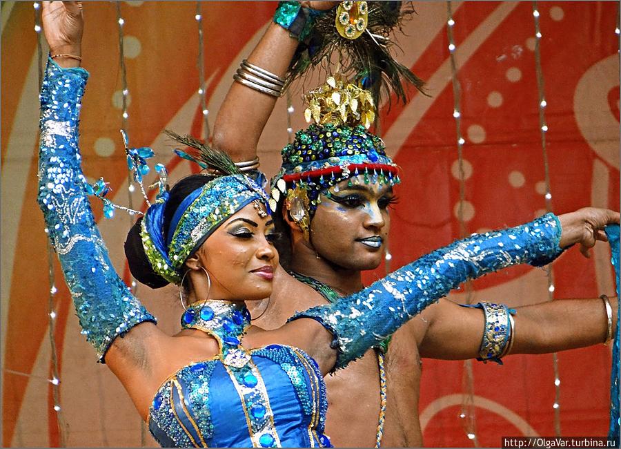 Танец павлин-мавлинов Екатеринбург, Россия