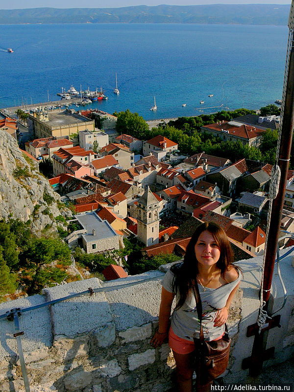 на смотровой башне Мирабелла Омиш, Хорватия