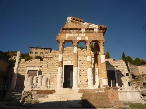 Капитолий, форум и римский театр Брешии / Capitolium, Forum and Roman Theater Brescia