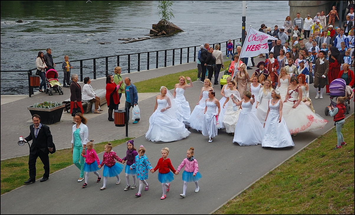 Ж Нарва, Эстония