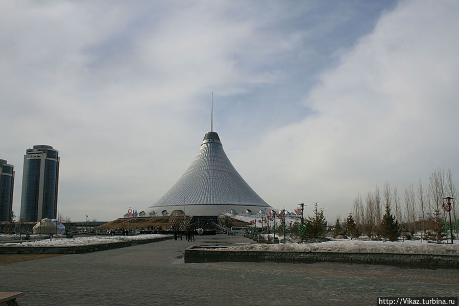 Хан Шатыр. Большой торгово-развлекательный центр Астана, Казахстан