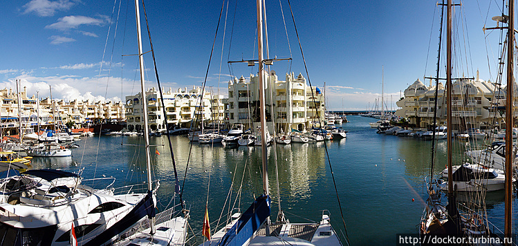 Puerto Marina в Бенальмад