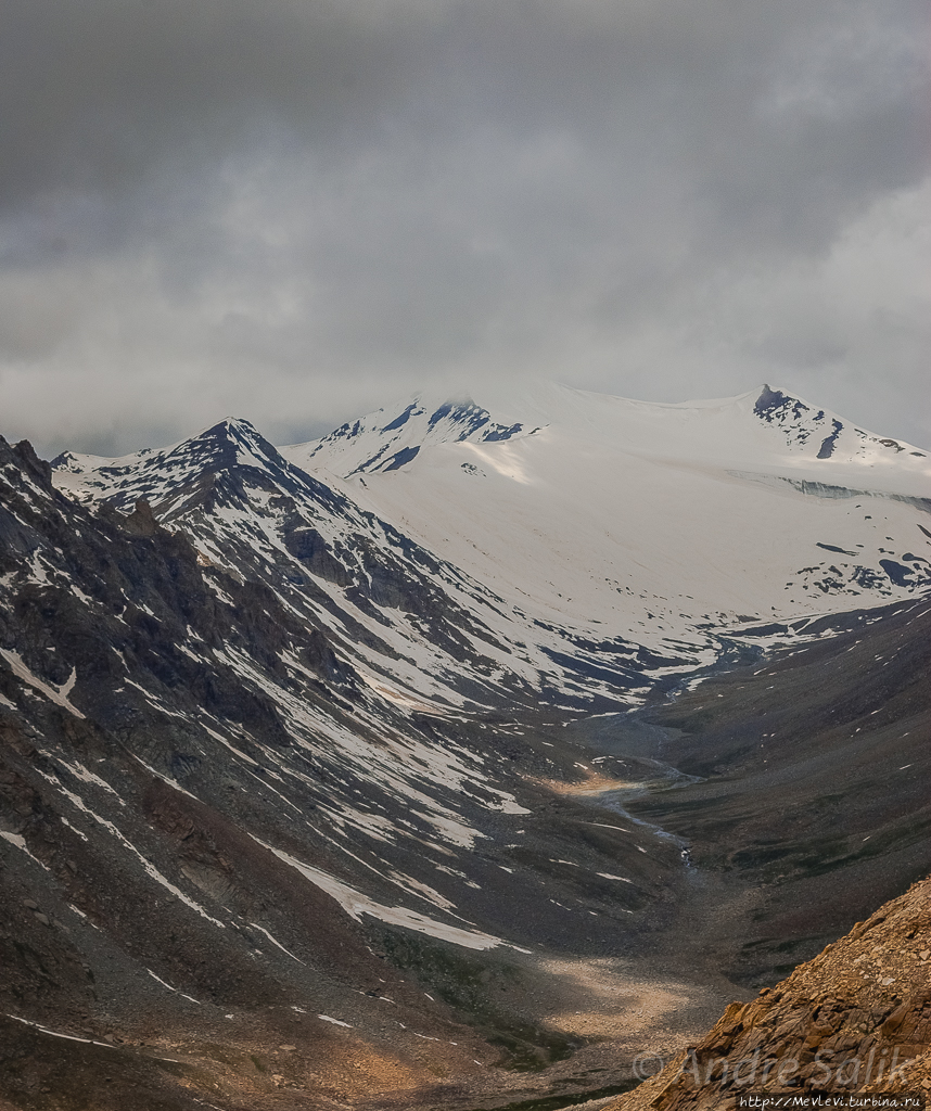 По самой высокогорной дороге в мире Лех, Индия