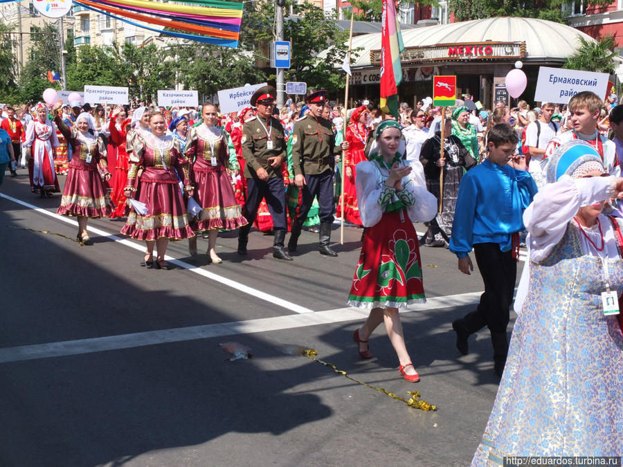 Дарю Вам тысячи улыбок!!! Красноярский карнавал, городу 386 Красноярск, Россия