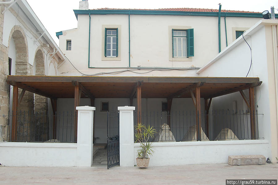 Протестантское кладбище у церкви Святого Лазаря