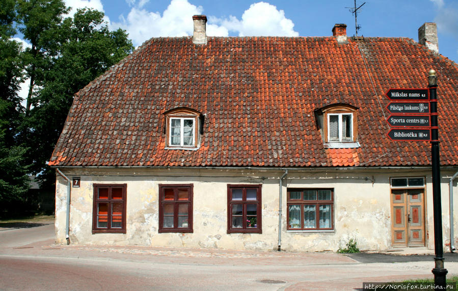 постройки, дошедшие до нас с 17-18 веков Юркалне, Латвия