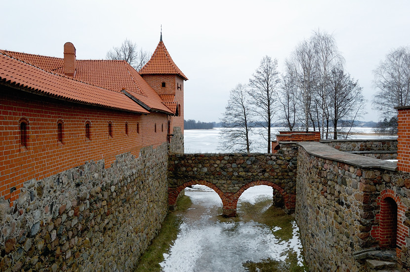 В замке Тракай, Литва