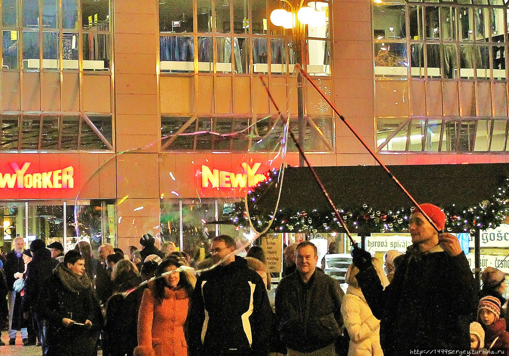 Посвящение мыльному пузырю Прага, Чехия